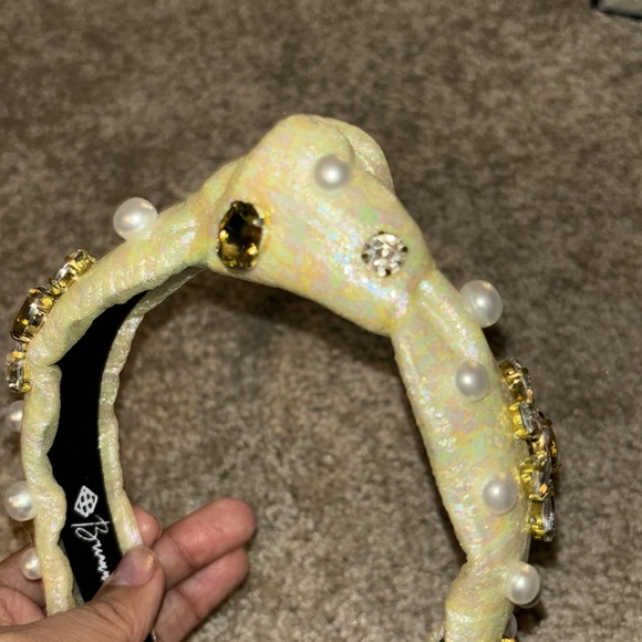 Brianna Cannon Sunflower Headband - Picture 5 of 5